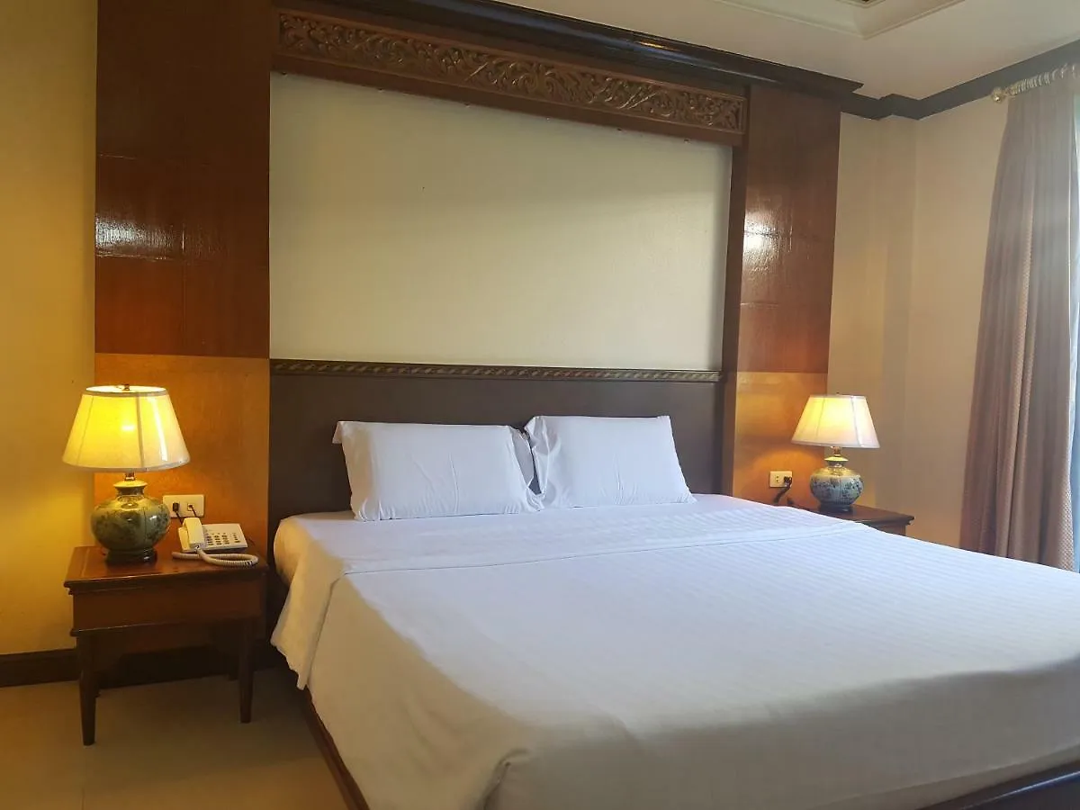 Phi Phi Hotel 3*, Пхипхи